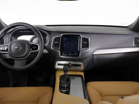 Used 2018 Volvo XC90 T5 Momentum w/ Convenience Package AWD/4WD image 27