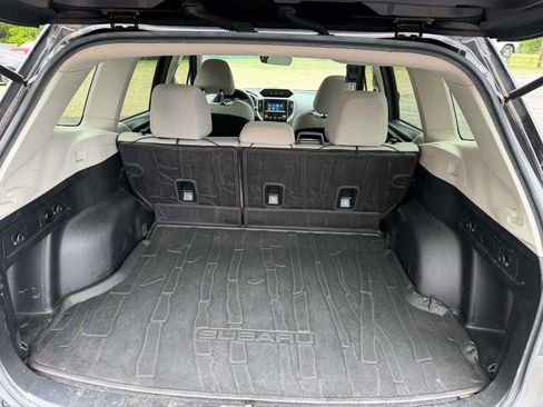 Used 2019 Subaru Forester AWD/4WD image 11