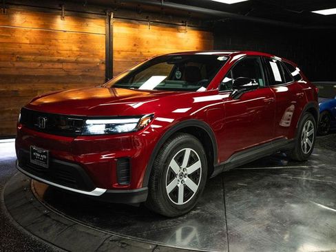 Used 2024 Honda Prologue EX image 2