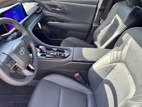 New 2026 Toyota Crown Signia image 18