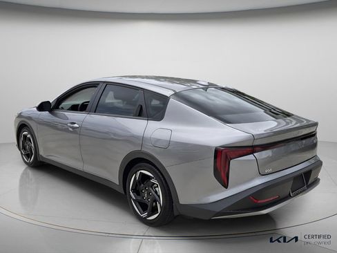 Certified 2025 Kia K4 EX FWD image 8
