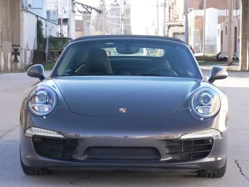 Used 2015 Porsche 911 Carrera S image 4