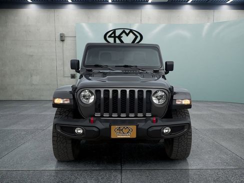 Used 2022 Jeep Gladiator Rubicon w/ Auxiliary Switch Group AWD/4WD image 8