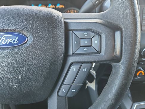 Used 2017 Ford F150 XLT w/ Trailer Tow Package image 15