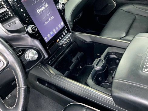 Used 2019 RAM 1500 Limited RWD image 18