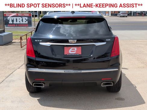 Used 2017 Cadillac XT5 Luxury w/ Driver Awareness Package FWD image 7