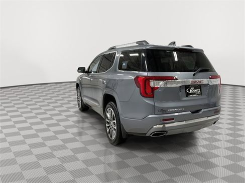 Used 2021 GMC Acadia Denali w/ Denali Technology Package image 8