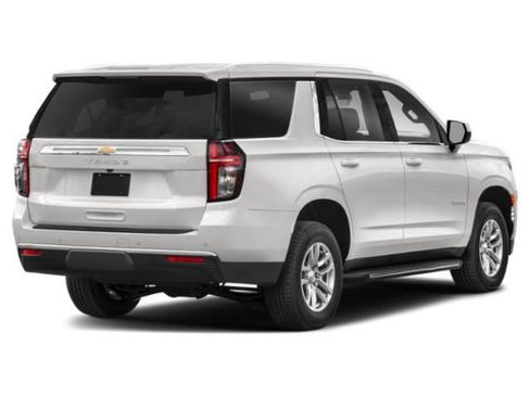 Used 2022 Chevrolet Tahoe LS w/ Driver Alert Package RWD image 4