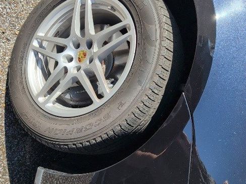 Used 2017 Porsche Macan image 5