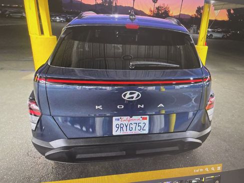 Certified 2025 Hyundai Kona SEL image 4