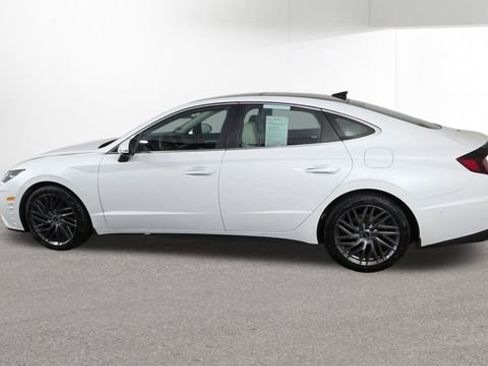 Used 2022 Hyundai Sonata Limited FWD image 6