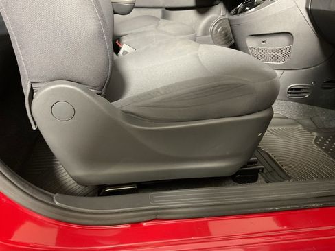 Used 2013 FIAT 500 Pop FWD image 26