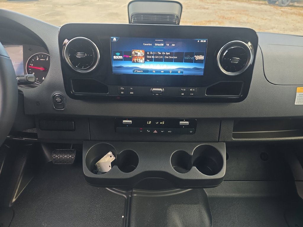 New 2026 Mercedes-Benz Sprinter 2500 image 22