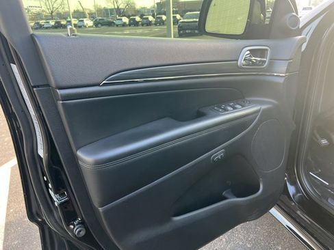 Used 2020 Jeep Grand Cherokee Limited X image 5