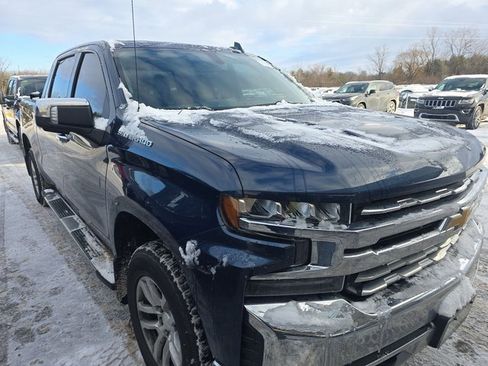 Used 2020 Chevrolet Silverado 1500 LTZ image 3
