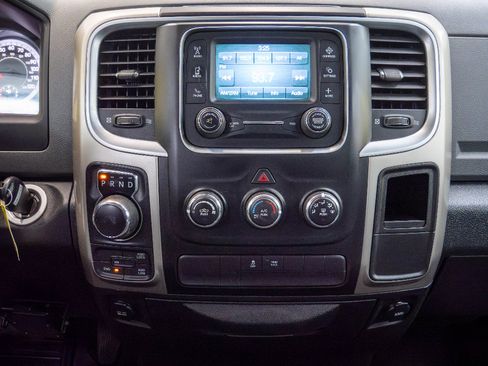 Used 2016 RAM 1500 Classic SLT AWD/4WD image 23