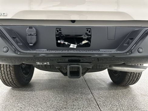 New 2026 Chevrolet Colorado Trail Boss AWD/4WD image 28