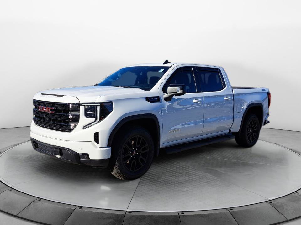 Used 2024 GMC Sierra 1500 Elevation w/ Elevation Premium Package AWD/4WD image 3