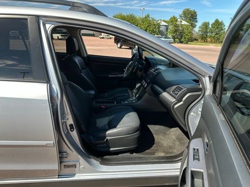 Used 2014 Subaru Crosstrek Touring w/ Popular Package #2 AWD/4WD image 27