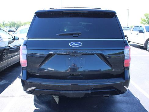 Used 2019 Ford Expedition Limited w/ Equipment Group 303A AWD/4WD image 6