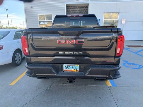 Used 2020 GMC Sierra 1500 AT4 w/ AT4 Premium Package AWD/4WD image 5