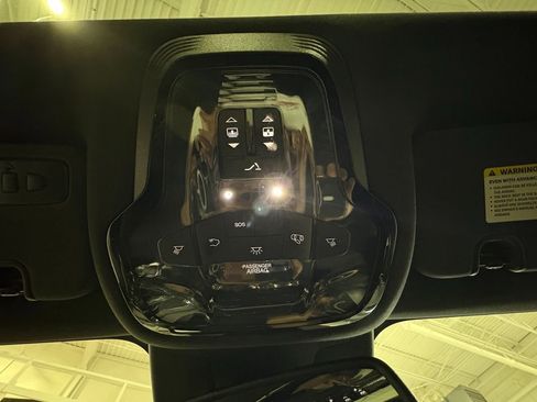 Used 2021 Alfa Romeo Giulia Ti Sport image 29