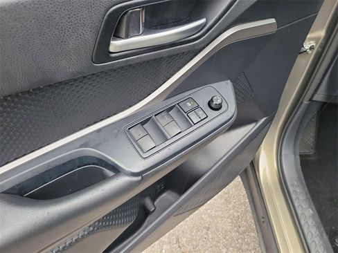 Used 2021 Toyota C-HR LE image 15