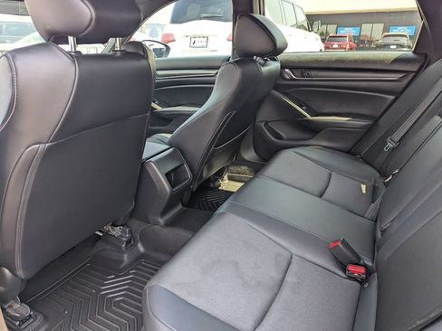 Used 2022 Honda Accord Sport image 28