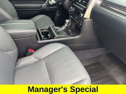 Used 2023 Lexus GX 460 Premium image 42