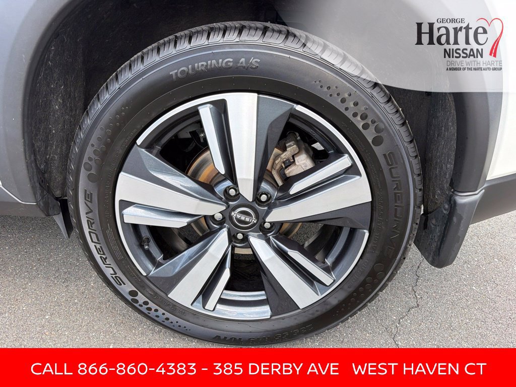 Certified 2023 Nissan Rogue SL AWD/4WD image 12