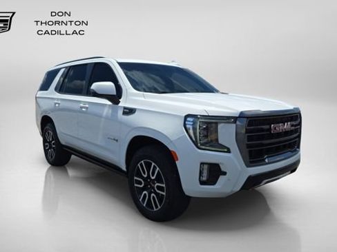 Used 2024 GMC Yukon AT4 w/ AT4 Premium Package AWD/4WD image 7