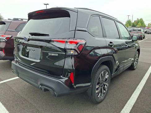 New 2026 Subaru Forester Touring AWD/4WD image 4