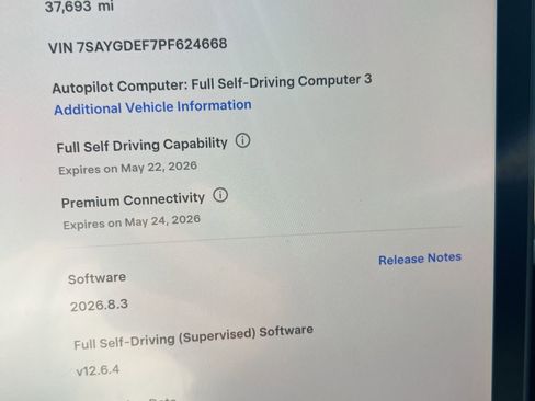 Used 2023 Tesla Model Y Performance AWD/4WD image 35