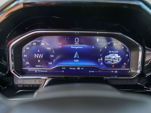 Certified 2025 Chevrolet Silverado 1500 LT w/ Texas Edition Plus image 14