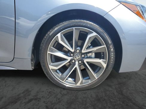 Used 2022 Toyota Corolla SE w/ Carpet Mat Package (TMS) FWD image 6