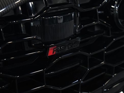 Used 2023 Audi RS Q8 w/ Black Optic Package image 13