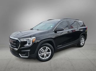 Used 2022 GMC Terrain SLE w/ Driver Convenience Package image 1