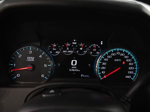 Used 2018 GMC Yukon Denali image 21