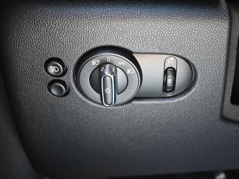 Used 2024 MINI Cooper S FWD image 39