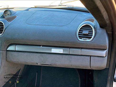 Used 2025 Porsche 718 Cayman GT4 RS image 15