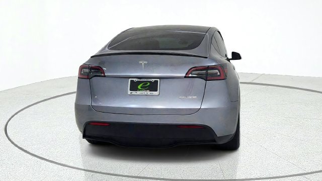 Used 2024 Tesla Model Y Performance AWD/4WD image 7