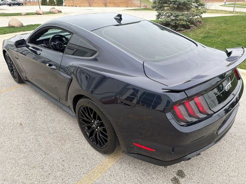 Used 2021 Ford Mustang GT Premium w/ Equipment Group 401A image 5