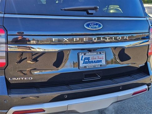 Used 2023 Ford Expedition Max Limited image 28