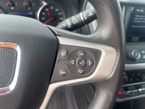 Used 2023 GMC Acadia SLE w/ Driver Convenience Package image 19