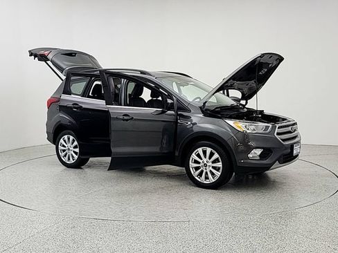 Used 2019 Ford Escape SEL FWD image 10