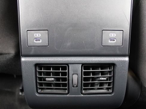 Used 2024 Subaru Solterra AWD/4WD image 15