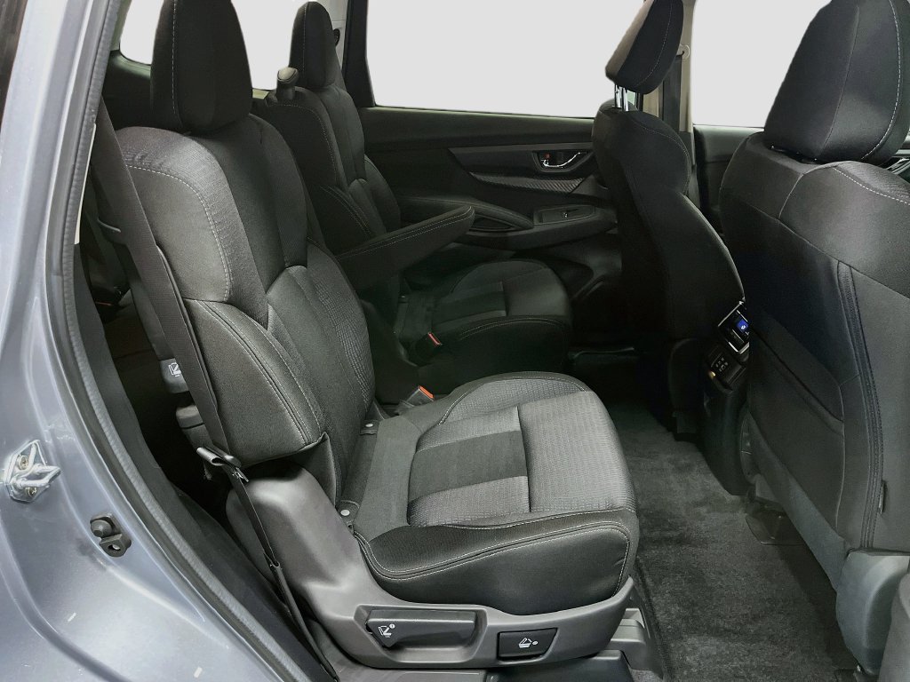Used 2025 Subaru Ascent Premium AWD/4WD image 27