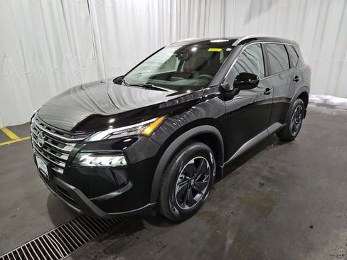 New 2026 Nissan Rogue SV w/ SV Premium Package image 30