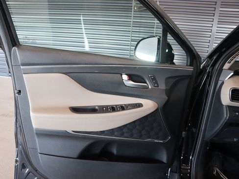 Used 2023 Hyundai Santa Fe Limited image 22