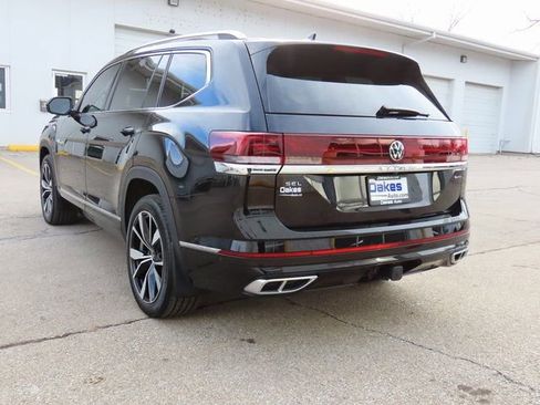 Used 2025 Volkswagen Atlas SEL Premium R-Line image 5